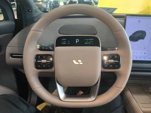 Li Auto, 2025 года