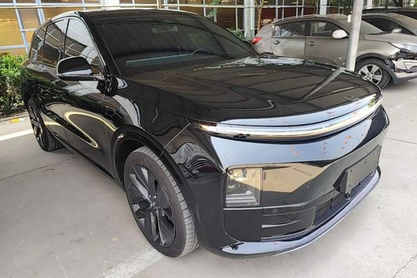 Li Auto L6 2024, 46300 км, за 26845 USD