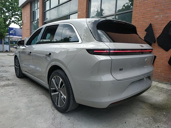 Li Auto L6 2024, 29700 км, за 31541 USD