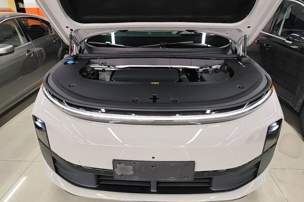 Li Auto L6 2024, 55500 км, за 27150 USD - фото 9