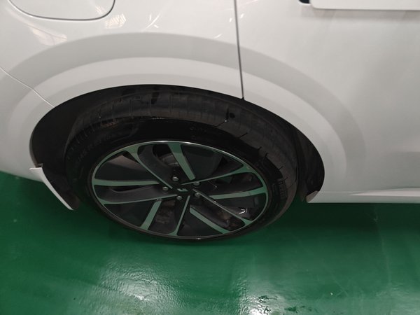 Li Auto L6 2024, 23100 км, за 30518 USD - фото 11