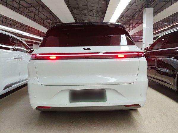 Li Auto L6 2024, 38100 км, за 27854 USD