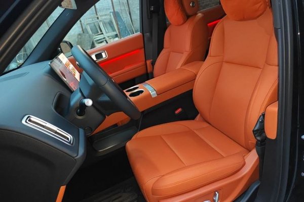 Li Auto L6 2025, 10900 км, за 34549 USD - фото 16