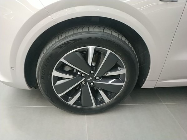 Li Auto L6 2025, 20299 км, за 30912 USD - фото 8