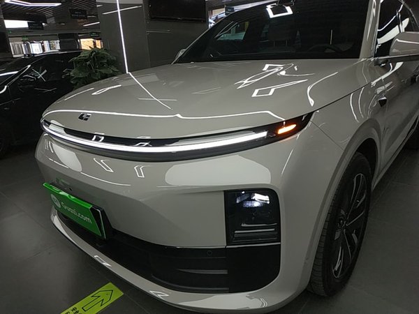Li Auto L6 2025, 20299 км, за 30912 USD - фото 9