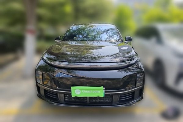 Li Auto L7 2023, 35600 км, за 30576 USD