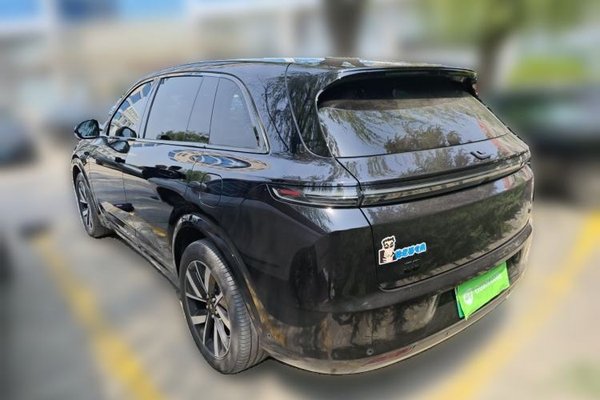 Li Auto L7 2023, 35600 км, за 30576 USD