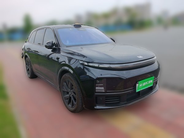 Li Auto L7 2023, 47699 км, за 33948 USD