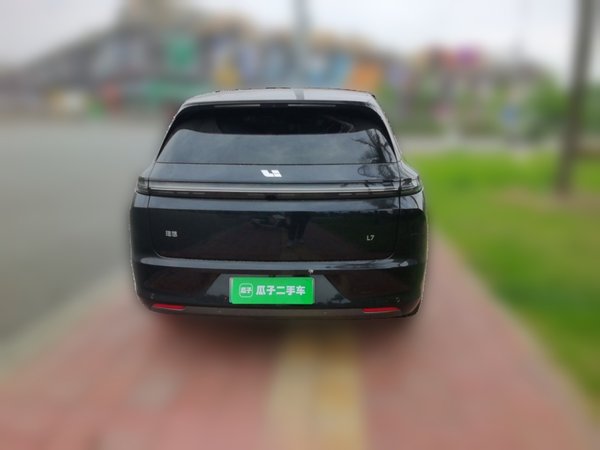 Li Auto L7 2023, 47699 км, за 33948 USD