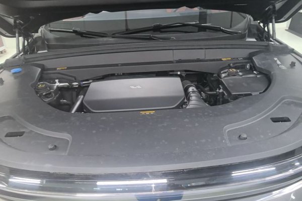 Li Auto L7 2023, 44800 км, за 29341 USD - фото 24
