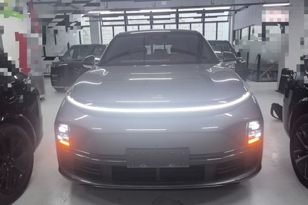 Li Auto L7 2023, 44800 км, за 29341 USD
