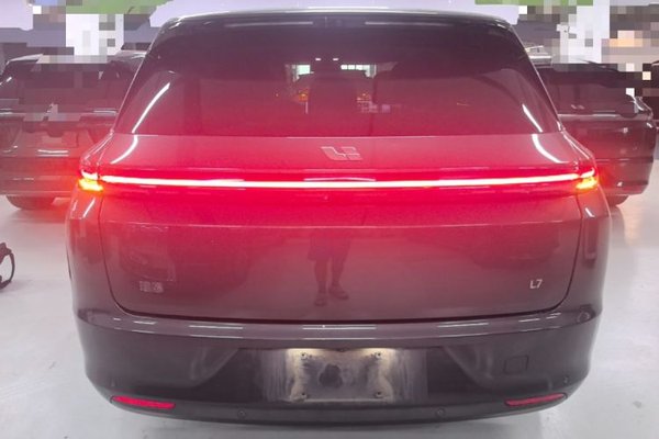 Li Auto L7 2023, 44800 км, за 29341 USD