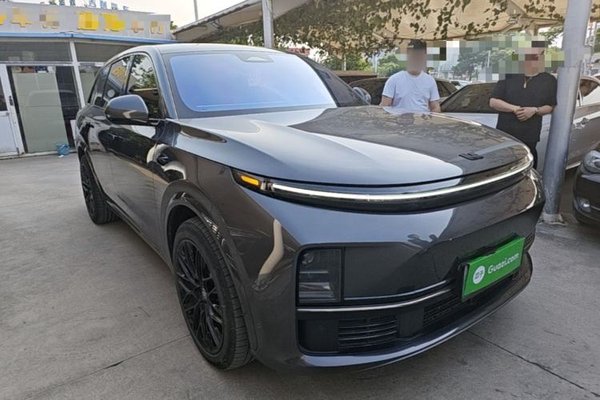 Li Auto L7 2023, 45900 км, за 28209 USD