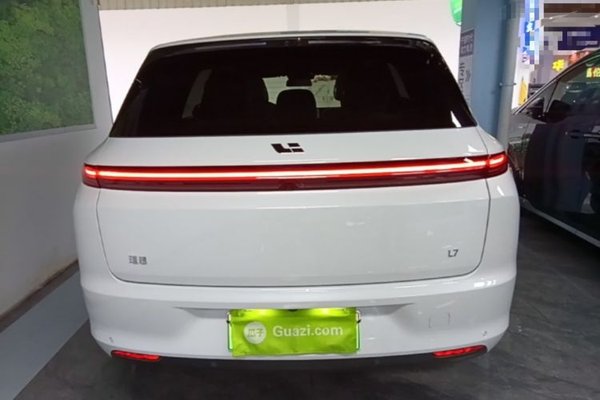 Li Auto L7 2023, 37900 км, за 31879 USD