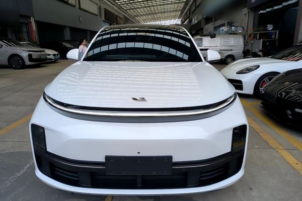 Li Auto L7 2023, 76300 км, за 28930 USD