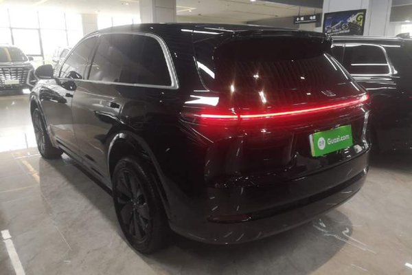 Li Auto L7 2025, 16600 км, за 38482 USD