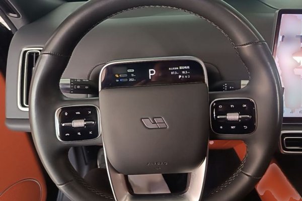 Li Auto L8 2023, 141800 км, за 30053 USD - фото 14