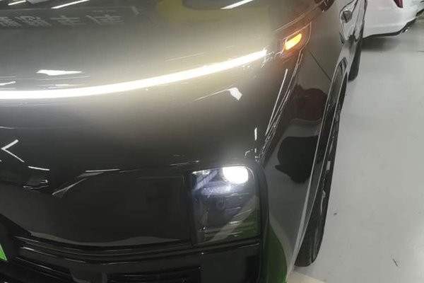 Li Auto L8 2023, 39600 км, за 32692 USD - фото 8