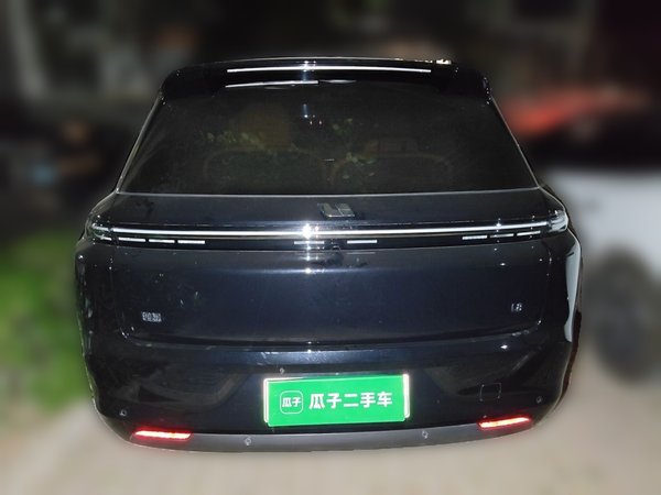 Li Auto L8 2023, 49100 км, за 30689 USD