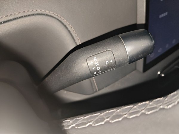 Li Auto L8 2023, 49100 км, за 30689 USD - фото 15