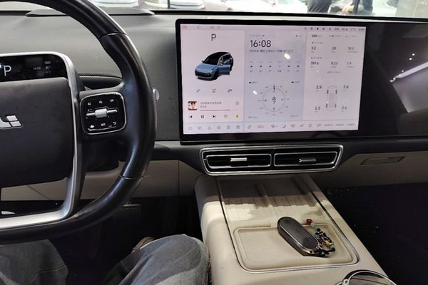 Li Auto L8 2023, 51400 км, за 34594 USD - фото 12