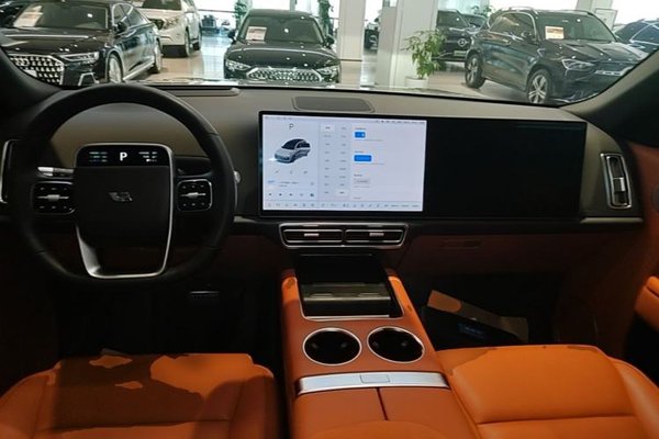 Li Auto L8 2023, 58900 км, за 33402 USD