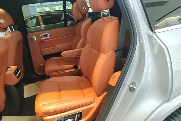 Li Auto L8 2023, 58900 км, за 33402 USD - фото 20