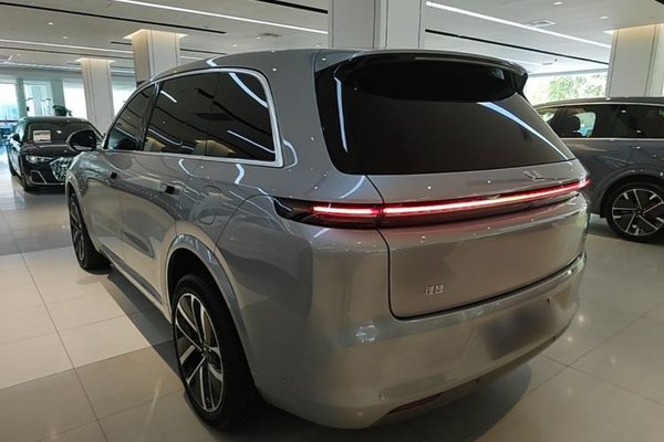 Li Auto L8 2023, 58900 км, за 33402 USD - фото 7