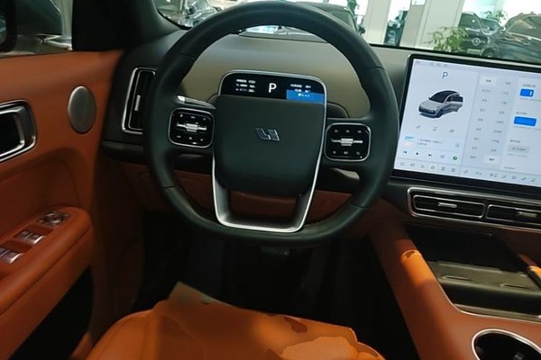 Li Auto L8 2023, 58900 км, за 33402 USD