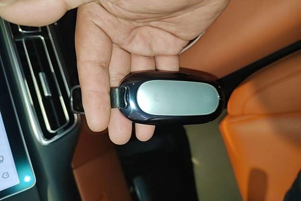 Li Auto L8 2023, 58900 км, за 33402 USD - фото 23