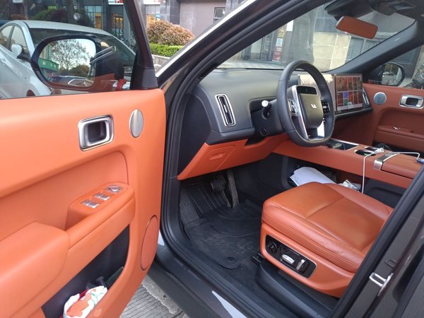 Li Auto L8 2023, 64000 км, за 31236 USD - фото 13