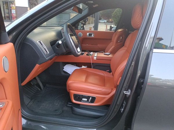 Li Auto L8 2023, 64000 км, за 31236 USD - фото 15