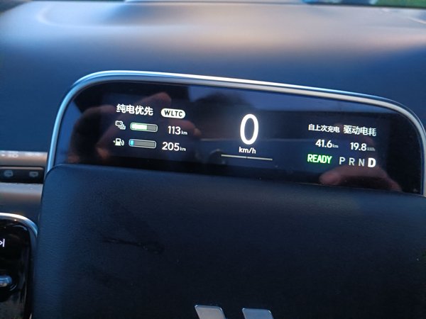 Li Auto L8 2023, 64000 км, за 31236 USD - фото 14