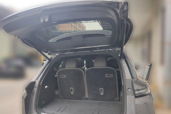 Li Auto L8 2023, 79100 км, за 30399 USD - фото 20