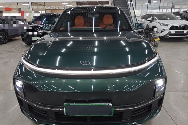 Li Auto L8 2023, 36500 км, за 32366 USD
