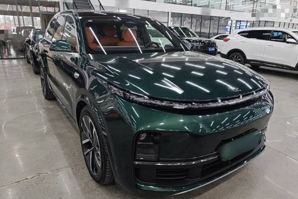 Li Auto L8 2023, 36500 км, за 32366 USD
