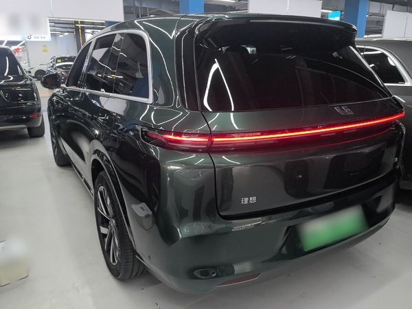 Li Auto L8 2023, 45300 км, за 34326 USD