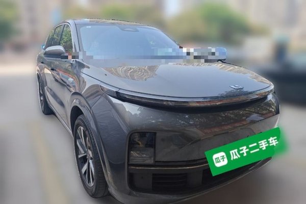 Li Auto L8 2023, 31400 км, за 34933 USD