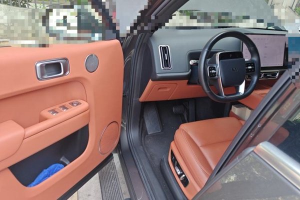 Li Auto L8 2023, 31400 км, за 34933 USD - фото 19