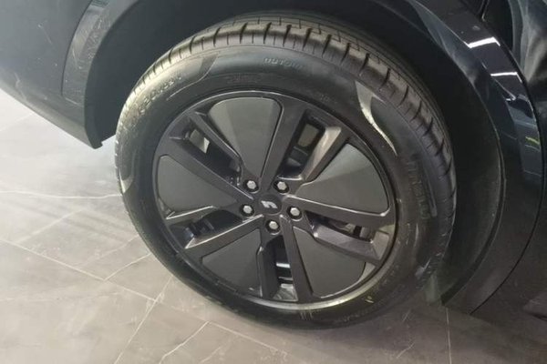 Li Auto L8 2024, 22500 км, за 35281 USD - фото 11