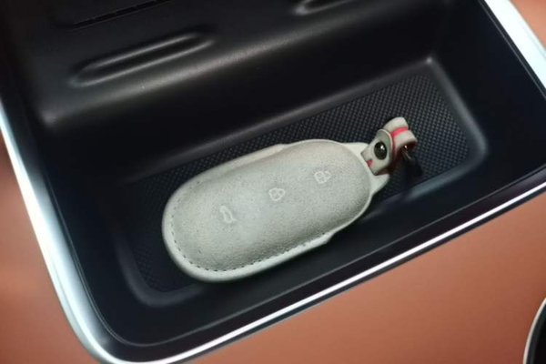 Li Auto L8 2024, 22500 км, за 35281 USD - фото 23