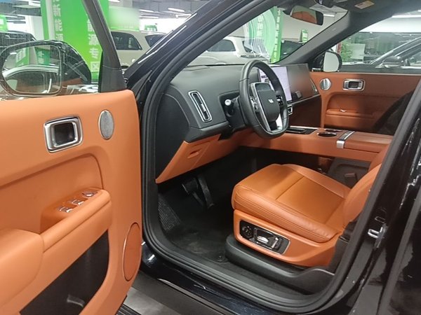 Li Auto L8 2024, 28800 км, за 36842 USD - фото 19