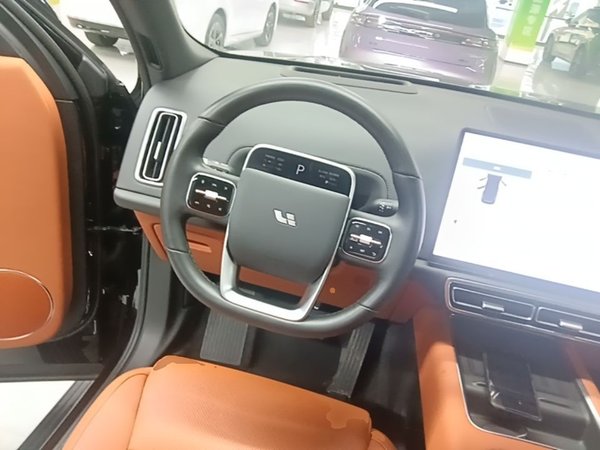 Li Auto L8 2024, 28800 км, за 36842 USD - фото 14