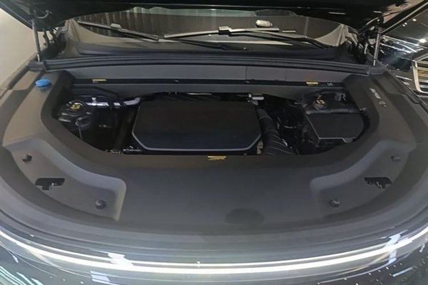 Li Auto L8 2024, 44400 км, за 39941 USD - фото 24