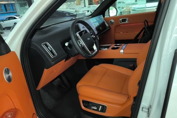 Li Auto L8 2025, 6800 км, за 45393 USD - фото 14