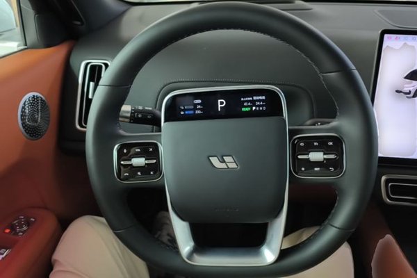Li Auto L8 2025, 6800 км, за 45393 USD - фото 10