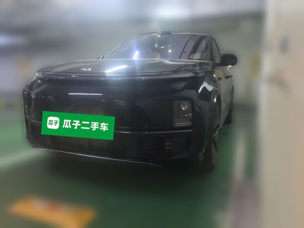 Li Auto L9 · 2022 год