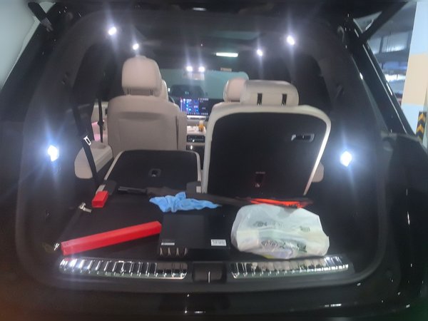 Li Auto L9 2022, 62300 км, за 36438 USD - фото 20