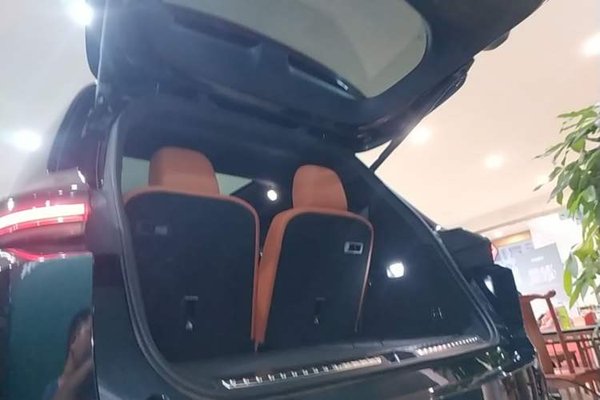 Li Auto L9 2022, за 38043 USD - фото 27