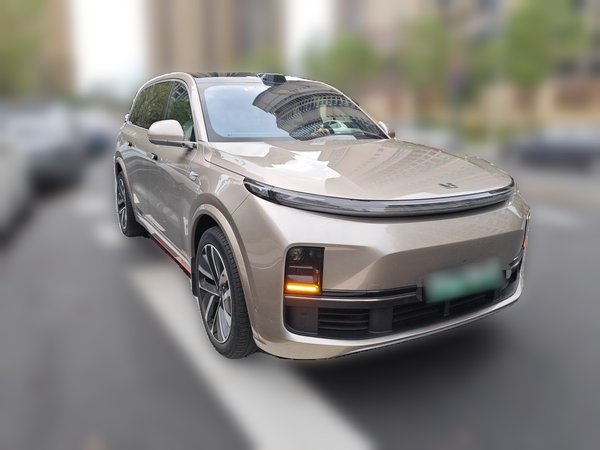 Li Auto L9 2022, 86000 км, за 33978 USD